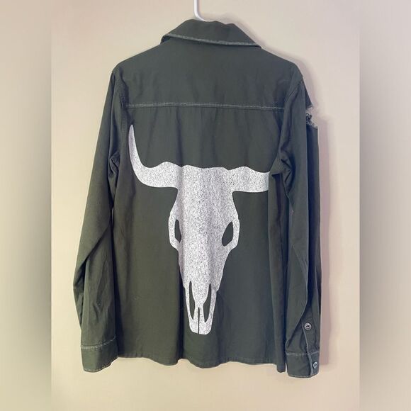 NWT Mumu Olive Army Jacket with Skull Graphic NWT - Picture 4 of 13